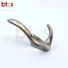 Cloth Hook (L) 01