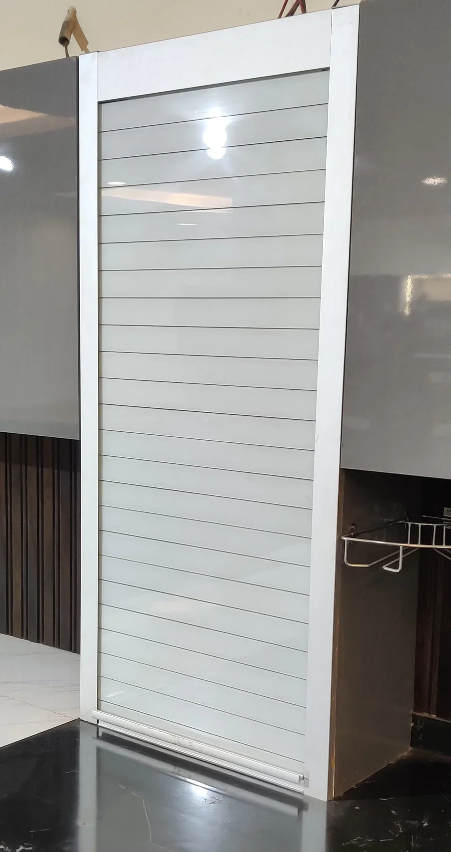Glass Rolling Shutter 600*1320
