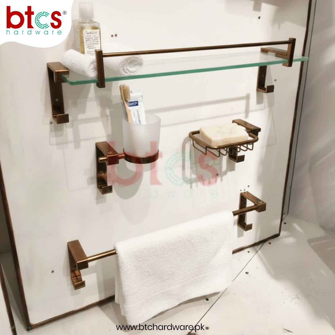 4 pc Bathroom Set