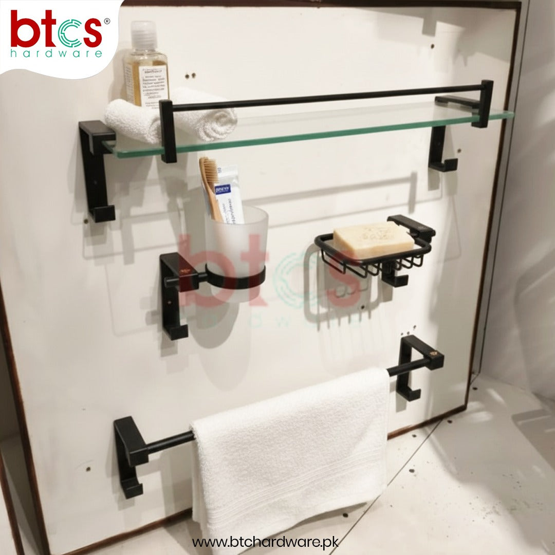 4 pc Bathroom Set